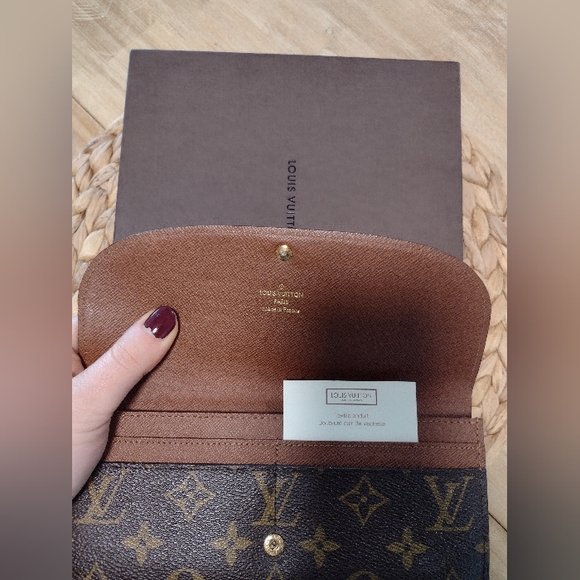 Louis Vuitton long wallet - Picture 4 of 9